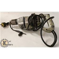 BLACK AND DECKER HEAVY DUTY ELECTRIC DRILL