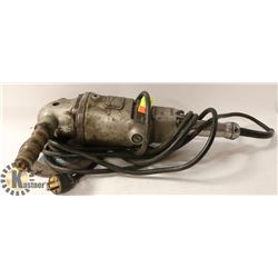 BLACK AND DECKER HEAVY DUTY ANGLE GRINDER