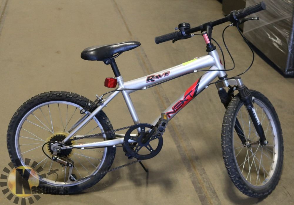 NEXT RAVE JUNIOR MOUNTAIN BIKE W/ 20" WHEELS