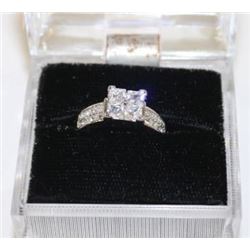 STERLING SILVER CZ RING SIZE 5