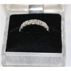 STERLING SILVER CZ RING SIZE 7