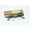 Image 1 : VINTAGE CAT EYE GLASSES WITH CASE