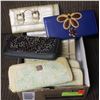 Image 1 : BOX W/12 NEW LADIES WALLETS - GENERAL,