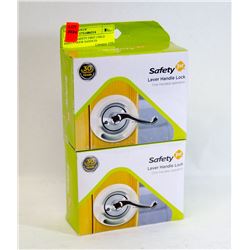 LOT OF 2 SAFETY FIRST CHILD SAFETY DOOR HANDLES