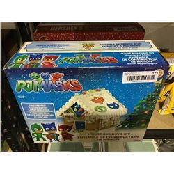 Assorted Gingerbread Sets 2-Pack