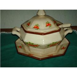 Soup Tureen With Under Plate Strawberry design #881243