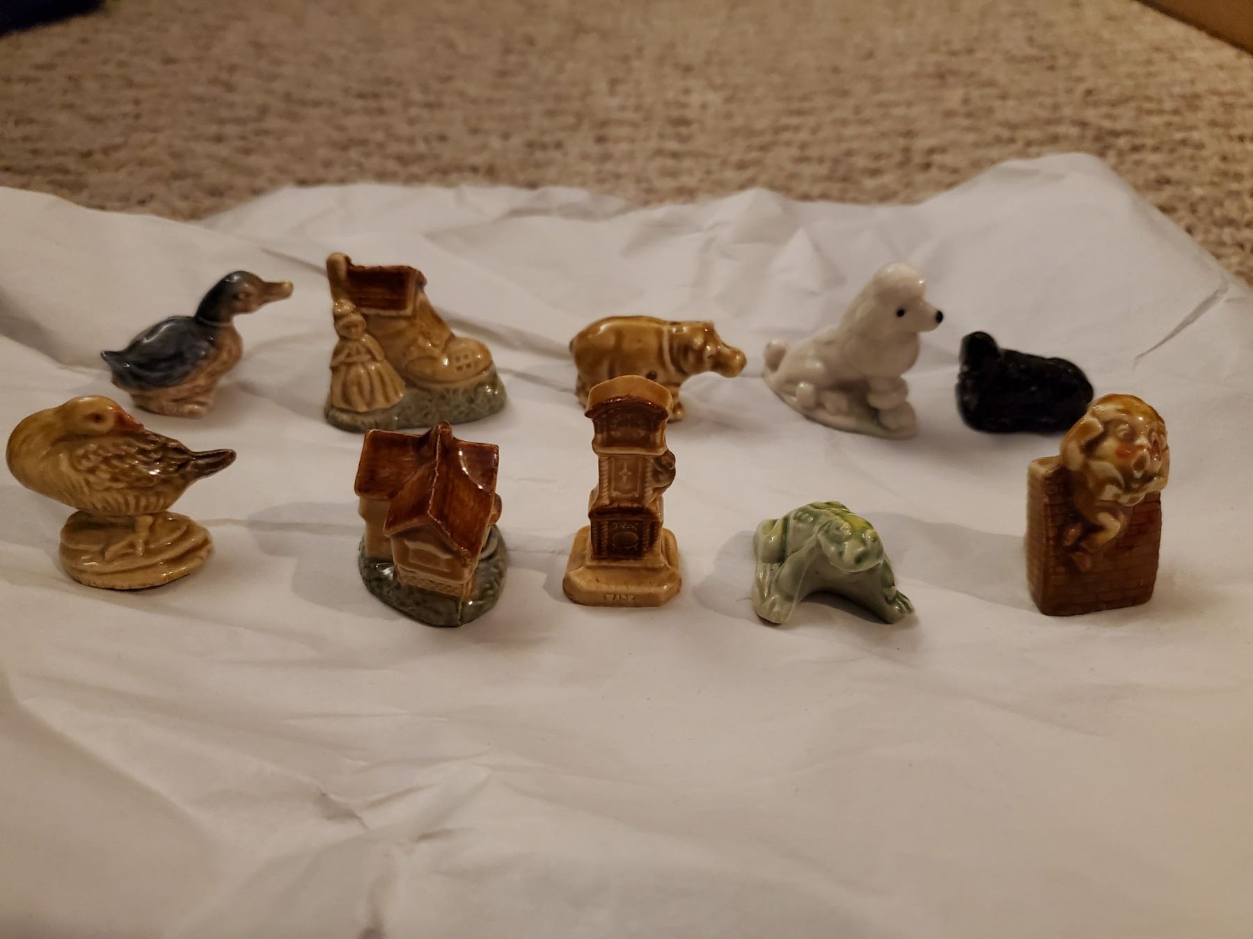 10 RED ROSE WADE TEA FIGURINES Schmalz Auctions