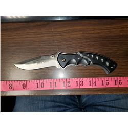 SMITH + WESSON CUTTEN HORSE FOLDING KNIFE