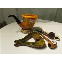 PIPE HOLDER, 3 PIPES. CLAY ONE REPAIRED, PIPE DISPLAY GLASS