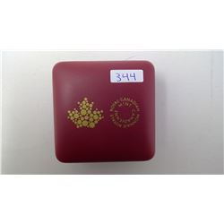 2013 10 DOLLAR .999 FINE SILVER COIN - CANADIAN HOLIDAY SEASON