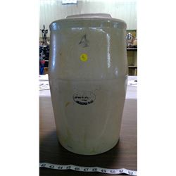 MEDALTA 4 GALLON BUTTER CHURN W/ LID