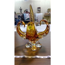 FANCY GLASS CENTERPIECE