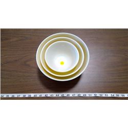 3 PYREX BOWLS