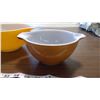 Image 3 : 4 PYREX BOWLS