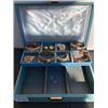 Image 2 : JEWELLERY BOX WITH CONTENTS