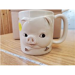 PIG MUG HAND PAINTED BY OTAGIRI