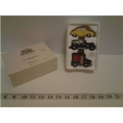 HERITAGE VILLAGE COLLECTION "AUTOMOBILES"