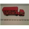 Image 2 : VINTAGE TIN LIVESTOCK TRUCK STAMPED JAPAN