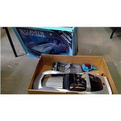 1:18 Scale Model Corvette