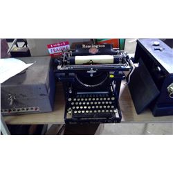 REMINGTON TYPEWRITER 1920