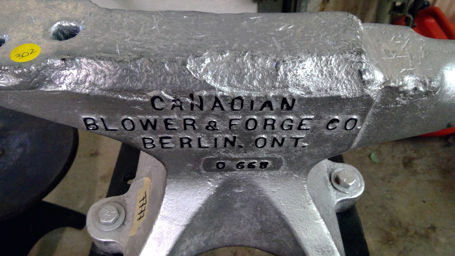 CANADIAN BLOWER CO. ANVIL ON STAND FROM BERLIN, ONTARIO Schmalz