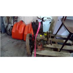 1930'S ST LAWRENCE SINGLE CYLINDER BOAT ENGINE