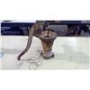 Image 5 : CAST IRON PUMP