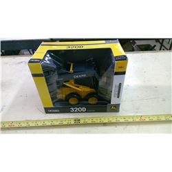 ERTL 1/16 SCALE JOHN DEERE 320D SKIDSTEER