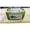 Image 4 : ERTL  1/16 SCALE MODEL 520 JOHN DEERE TRACTOR