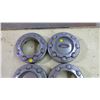 Image 3 : SET OF 4 FORD 3/4 TON CENTER CAPS