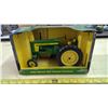 Image 3 : ERTL 1/16 SCALE JOHN DEERE 620 TRACTOR