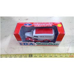 1/24 SCALE IDA DELIVERY TRUCK