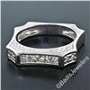 Image 3 : 14kt White Gold 0.71 ctw Princess and Round Diamond Squared Band Ring