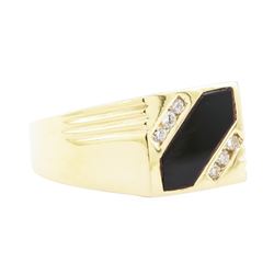 0.18 ctw Diamond and Onyx Mens' Ring - 14KT Yellow Gold