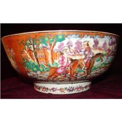 CHINESE EXPORT FOX HUNTING BOWL FROM THE 1700'S #853372