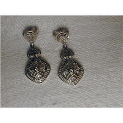 Estate 14K WG Filigree Diamond Hanging Earrings #861974