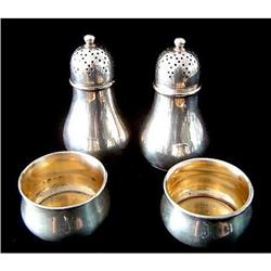 AntiqueTiffany Salt and Pepper Set #862612