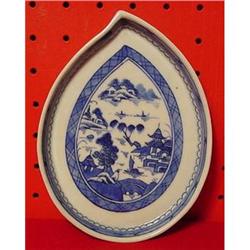 BLUE CANTON LEAF DISH #870669