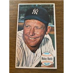 1964 TOPPS GIANT BASEBALL CARD MICKEY MANTLE NEW YORK YANKEES #25