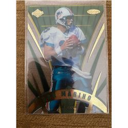 1999 Collector's Edge Masters Sentinels DAN MARINO 500 Made