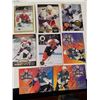 Image 1 : ERIC LINDROS & PATRIC ROY LOT