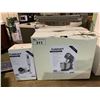 Image 1 : CUISINART REFURBISHED SM-50RIHR PRECISION MASTER 5.5QUART STAND MIXER & CUISINART REFURBISHED