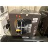 Image 2 : 2 NESPRESSO INISSIA & AEROCCINO3 MILK FROTHER / COFFEE SYSTEMS & NESPRESSO VERTUO COFFEE MAKERS