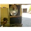 Image 1 : 4 DRAWER, 2 DOOR DOUBLE SIDED SALON BOOTH WITH 2 GAS LIFT SALON CHAIRS