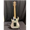 Image 2 : SILVER GREG BENNETT MALIBU ELECTRIC GUITAR WITH HARDSHELL CASE