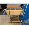 Image 2 : DELTA 10" HEAVY DUTY TABLE SAW