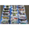 Image 3 : (30) Hot Wheels Cars in Packages