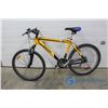 Image 2 : Men's 26" Raleigh Mountain Bike