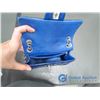 Image 3 : Chanel Large Classic Hand Bag