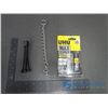 Image 1 : UHU Max Repair Extreme Adhesive, Small Tripod, Chain